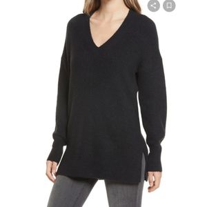 Halogen cozy v neck tunic sweater in black M
